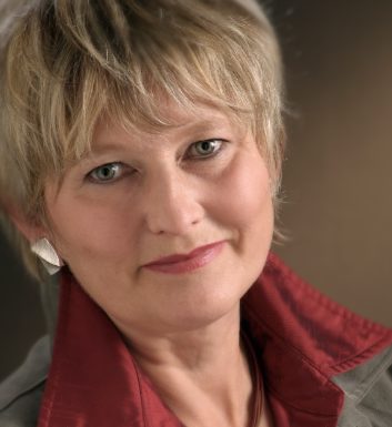Louise Vandelac